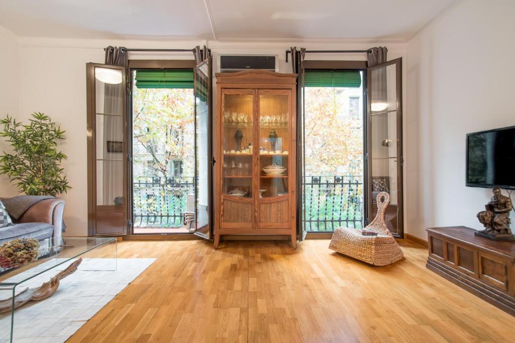 Modernism and comfort in a strategic location - 1