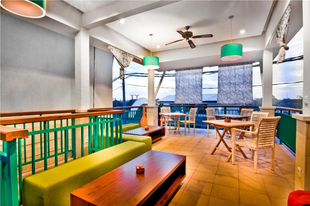 The Green Zhurga Suites