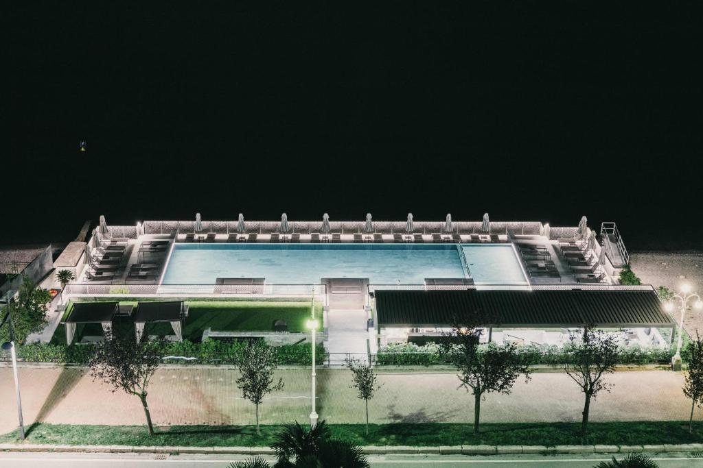 Hotel La Palma — Swimming pool in Stresa, Piedmont