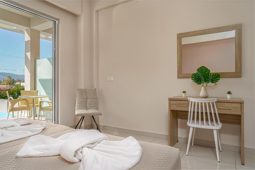 Poseidon Beach Hotel — Hotel rooms in Laganas, Ionian Islands