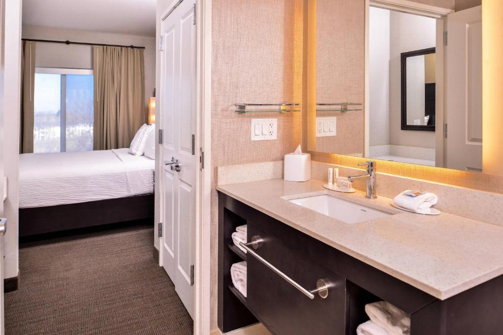 Residence Inn Charlotte Steele Creek photo