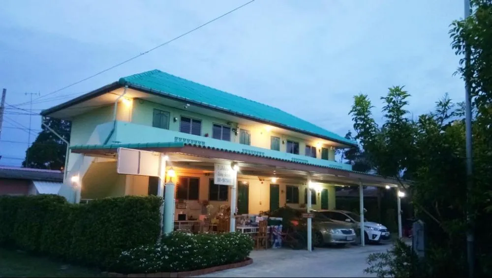 WISET SABAI RESORT，位于Ban Lak Khon的酒店