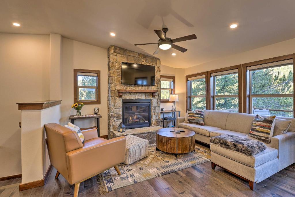 Mountain View Retreat, Walk to Winter Park Gondola, Winter Park