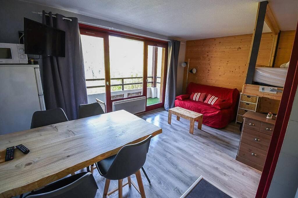 Le Relai S31 - Grand et lumineux studio avec coin montagne 4-6 pers, tout équipé, avec WIFI, à 30m des pistes avec un grand balcon, DRAPS NON COMPRIS - 3