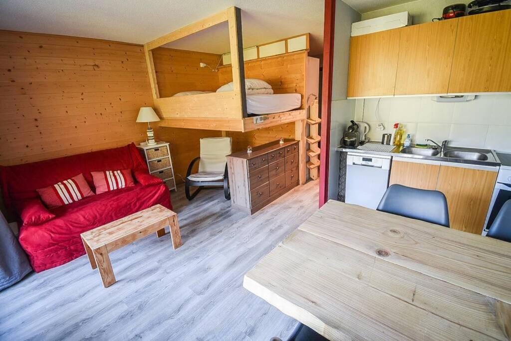 Le Relai S31 - Grand et lumineux studio avec coin montagne 4-6 pers, tout équipé, avec WIFI, à 30m des pistes avec un grand balcon, DRAPS NON COMPRIS - 5