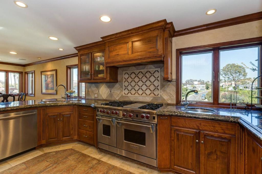 317 Carnation, Corona del Mar photo
