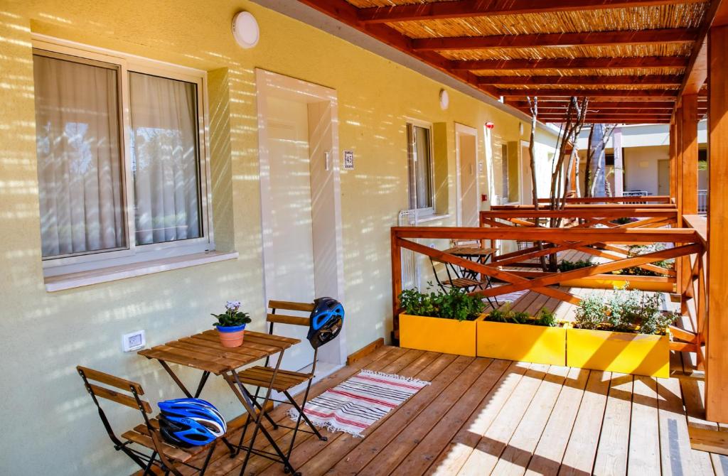Shaar Hagolan Kibbutz Country Lodging by KHC photo
