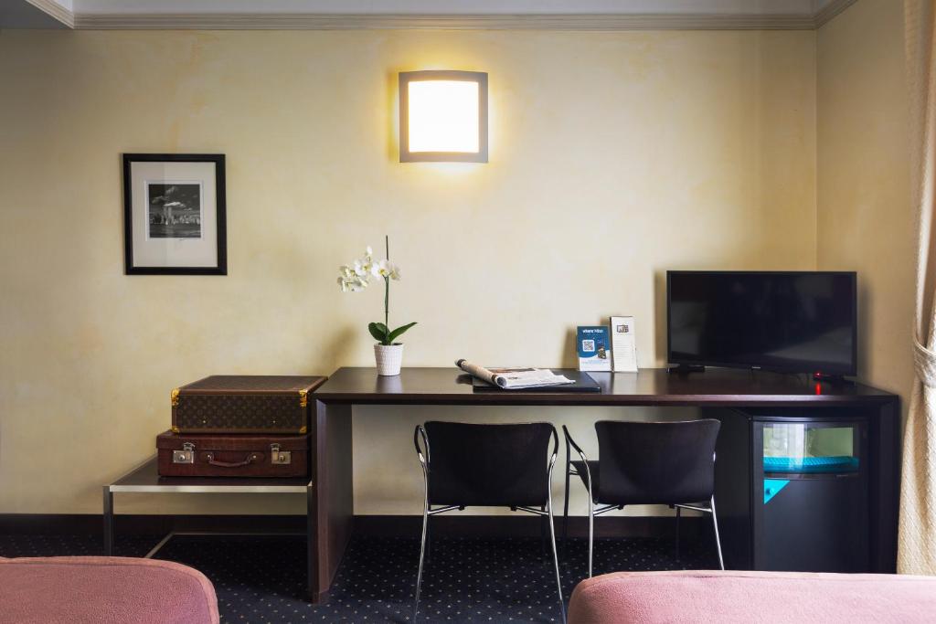 Hotel Colombia, Milán
