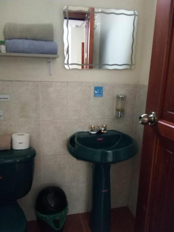 Casa de Huéspedes Tu Parada en Cuenca - 3