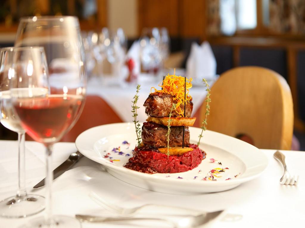 อาหารและเครื่องดื่ม