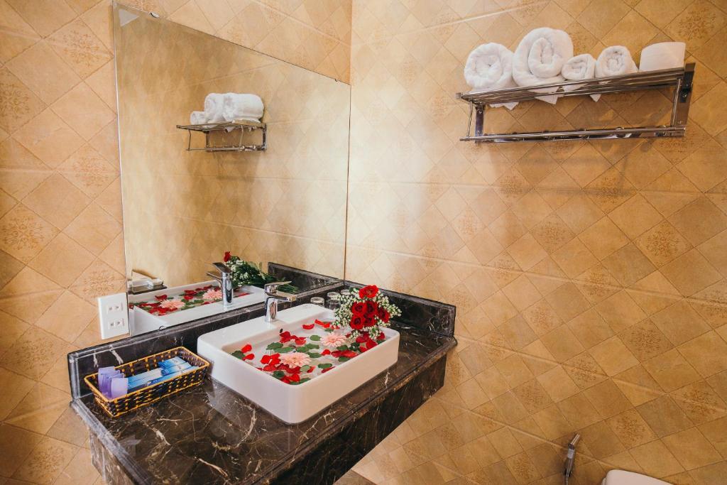 BLUE STAR HOTEL photo