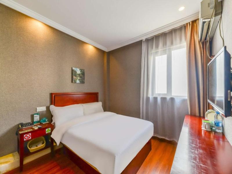 GreenTree Inn Shanghai South Railway Station Xujiahui Stadium Subway Station Shell Hotel photo