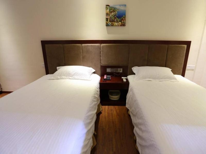 GreenTree Inn Shangrao Wuyuan Bus Station Tang Village Express Hotel  photo