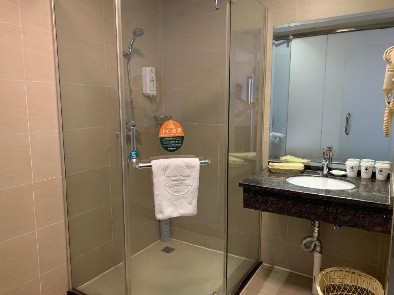 GreenTree Inn Nanjing Jiangning Southeast University Express Hotel photo