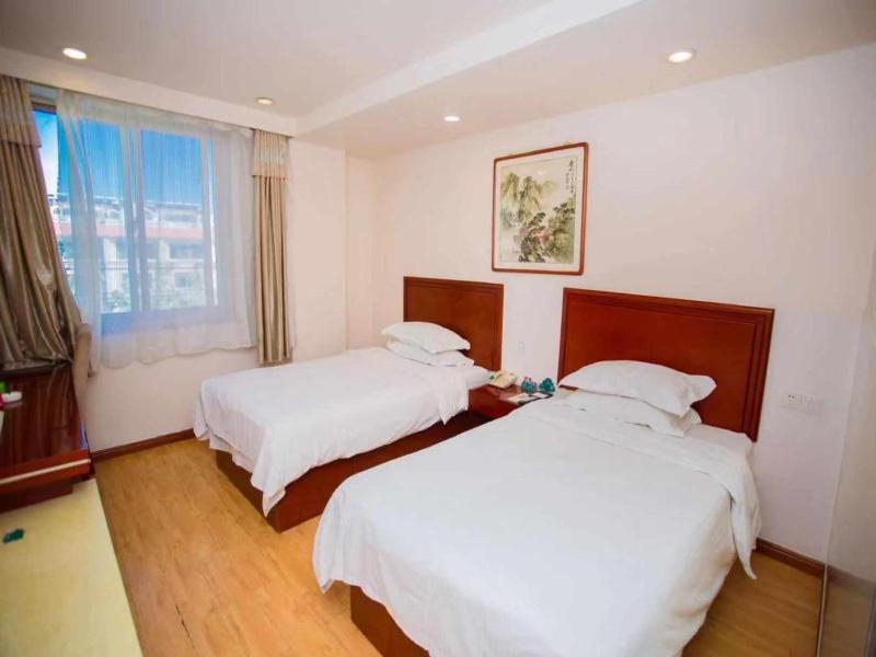 GreenTree Inn Binzhou Huangheshilu Express Hotel photo