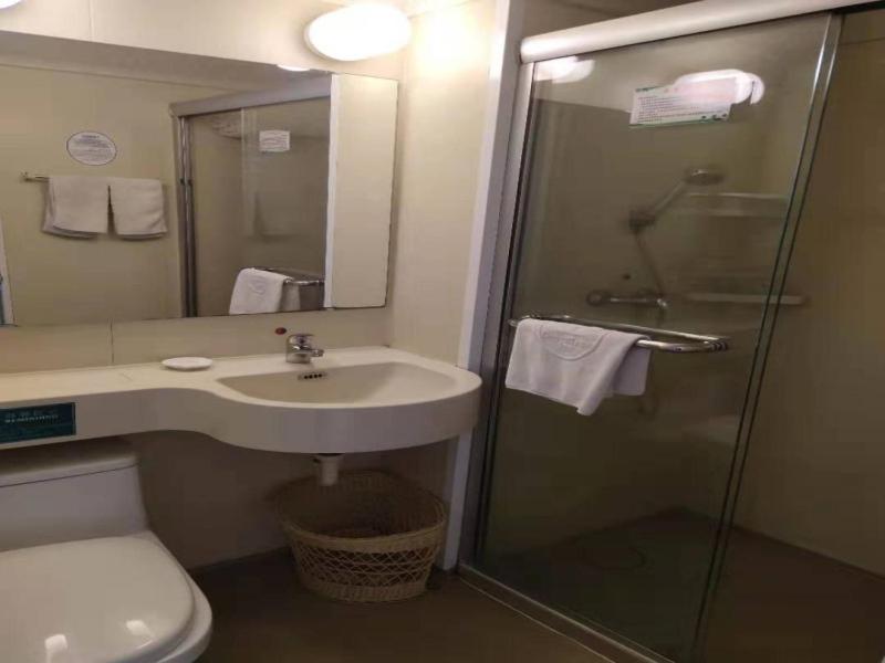 GreenTree Inn Chaoyang City Chaoyang Street Fangzhi Road Express Hotel photo