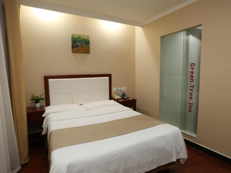 GreenTree Inn Jiangsu Suqian Sihong Renmin South Road Walking Street Express Hotel photo