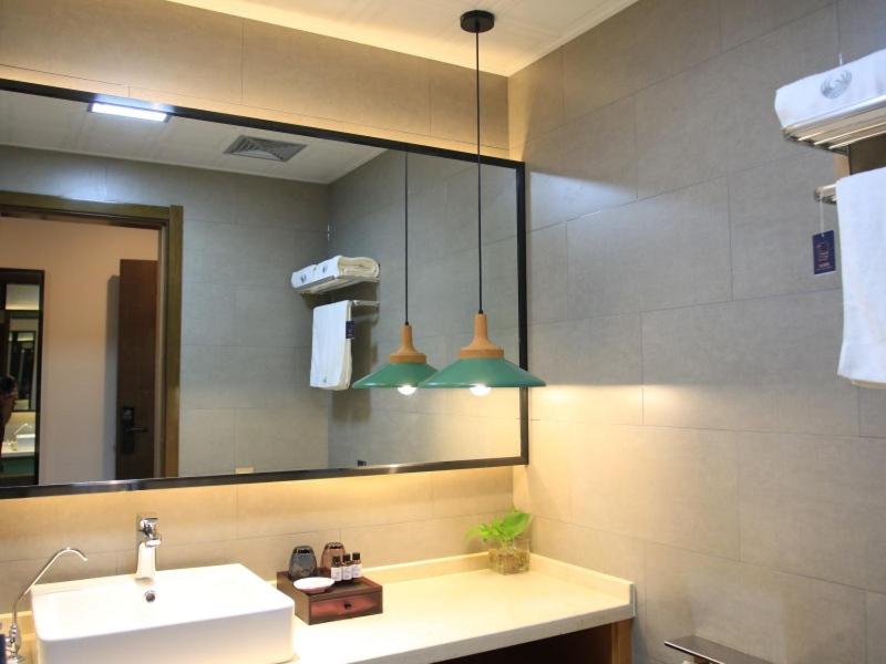 GEM Hotel Hefei Feidong county High Speed Railway Station Longquan East Road Hotel photo