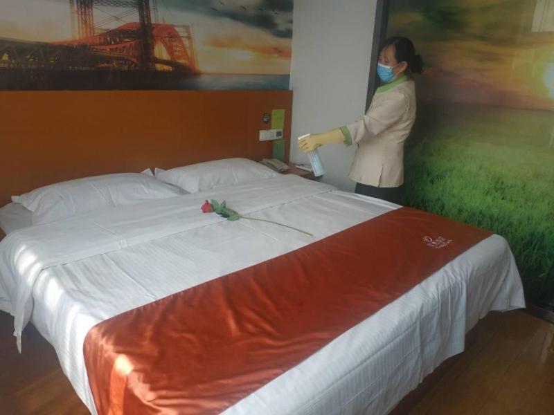 Shell Taiyuan Chaoyang Street Chaoyang Shoes City Hotel                                    photo