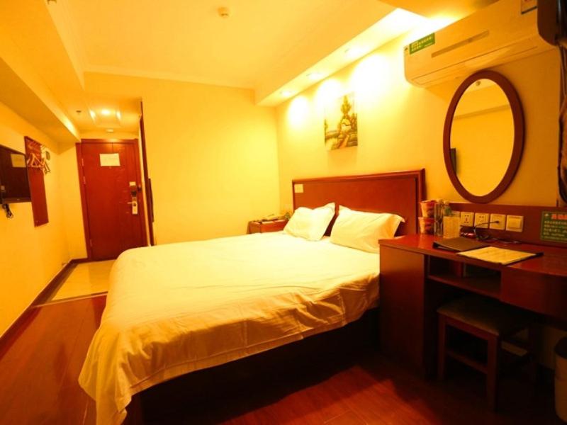 GreenTree Inn Chaoyang City Chaoyang Street Fangzhi Road Express Hotel photo