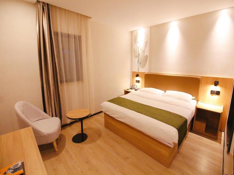 GreenTree Inn Suzhou Industrial Park Qingjian Lake Express Hotel photo