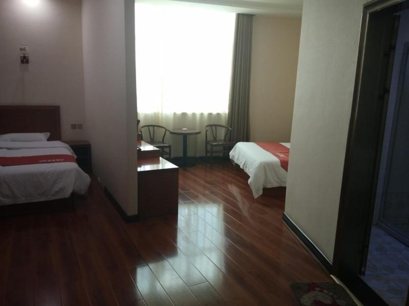 GreenTree Inn Longnan Lixian Huancheng East Road Shell Hotel photo