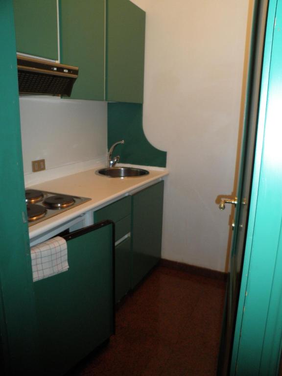 Kitchen, Residence Hotel Sport Campiglio in Madonna di Campiglio