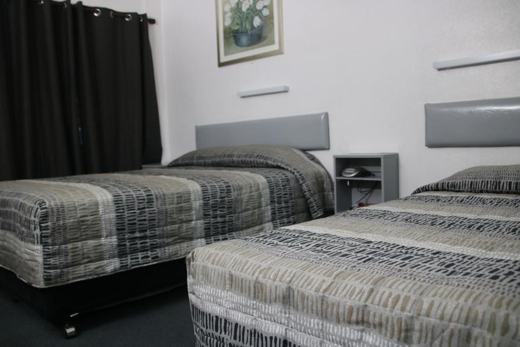 Bourbong St Motel photo