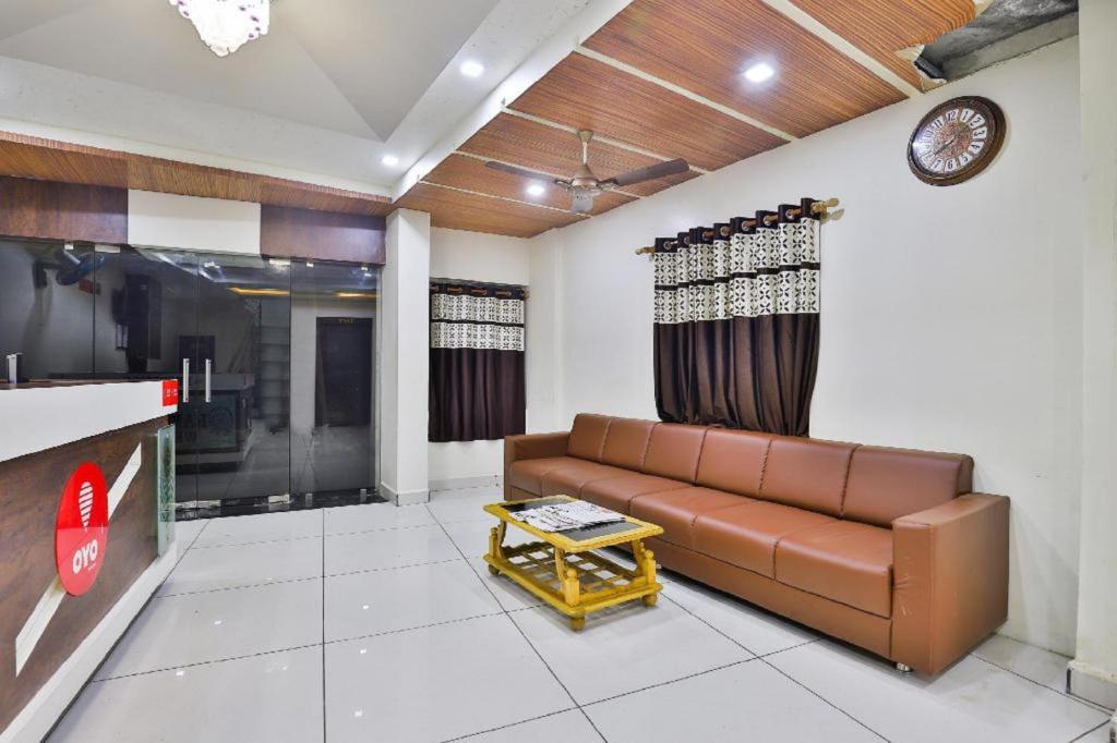 Bansidhar Hotel-Somnath photo