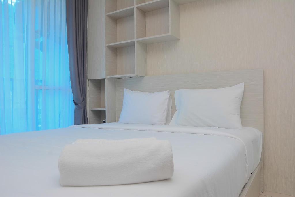 Beautiful and Relaxing Studio Tifolia Apartment By Travelio, Jakarta