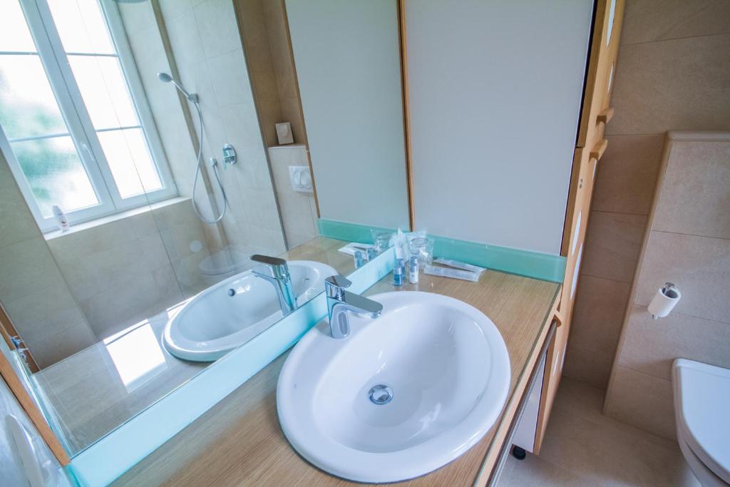 Peninsula Luxury Rooms photo