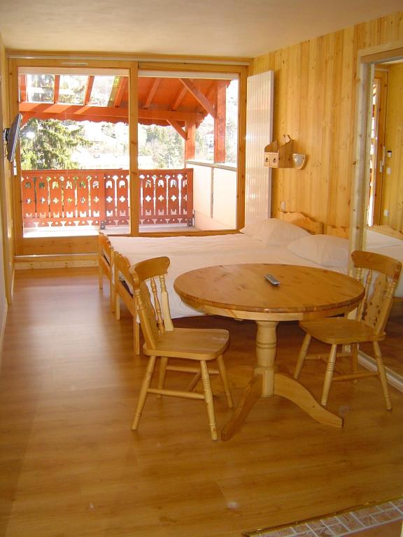 Hotel Les Chalets - 4