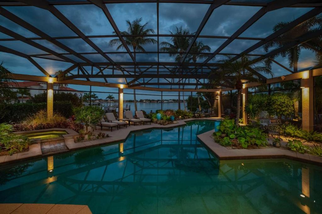 571 Conover Ct, Marco Island
