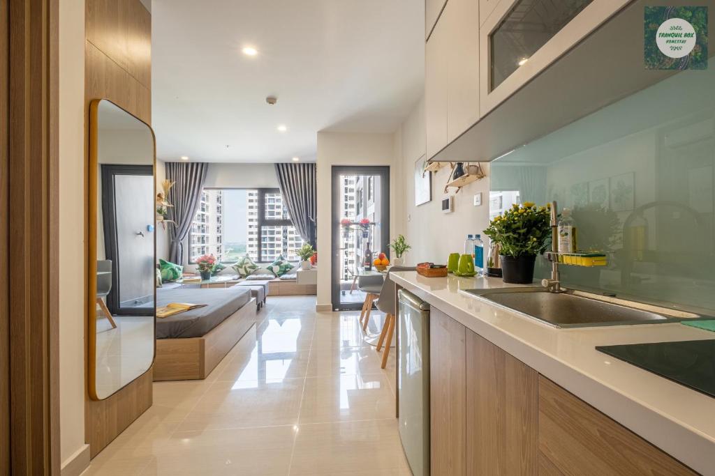 BOM HOMES- VINHOMES OCEAN PARK- SERVICE APARTMENt photo
