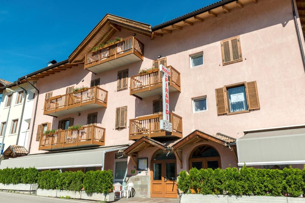 Hotel Alle Piramidi photo