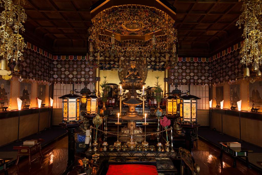 Gallery image