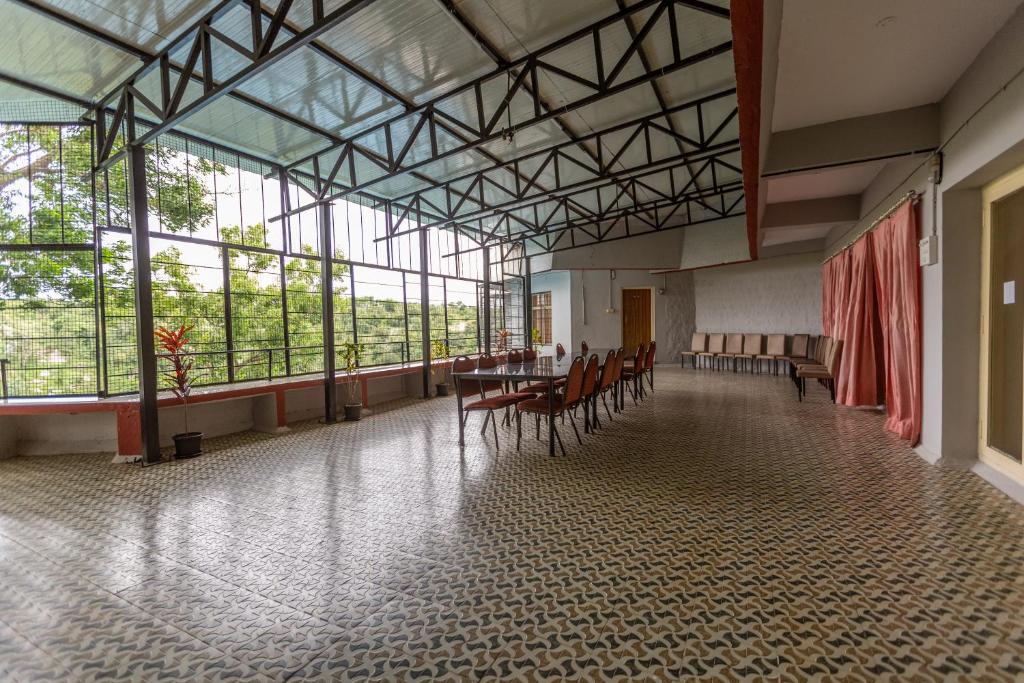 KSTDC Hotel Mayura Nisarga Pearl Valley photo
