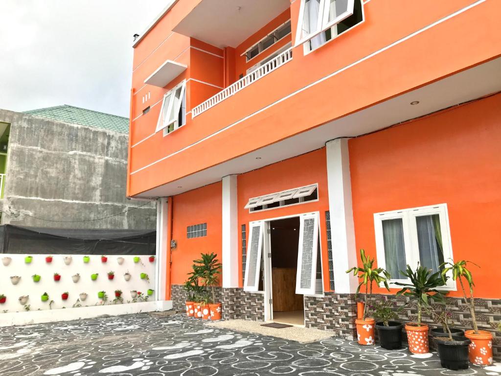 Panorama Guest House Syariah — Hotel in Berastagi