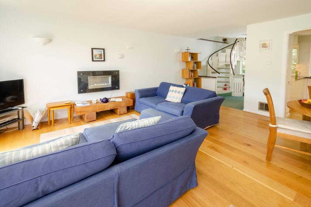 Jadians Nook, 16 Thrang Brow, Chapel Stile