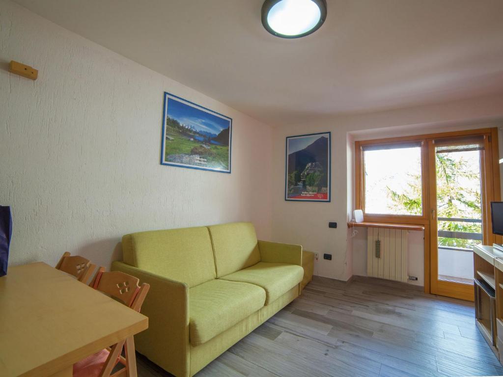 Apartment in Aosta Valley near Ski Lift - 3