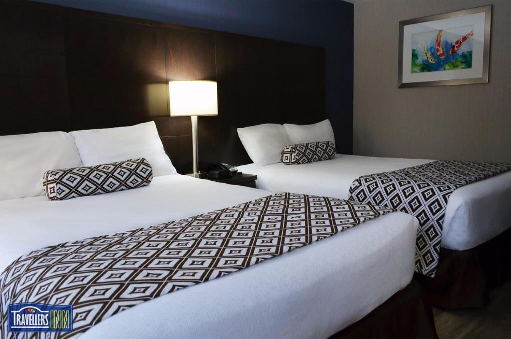 Travellers Inn photo