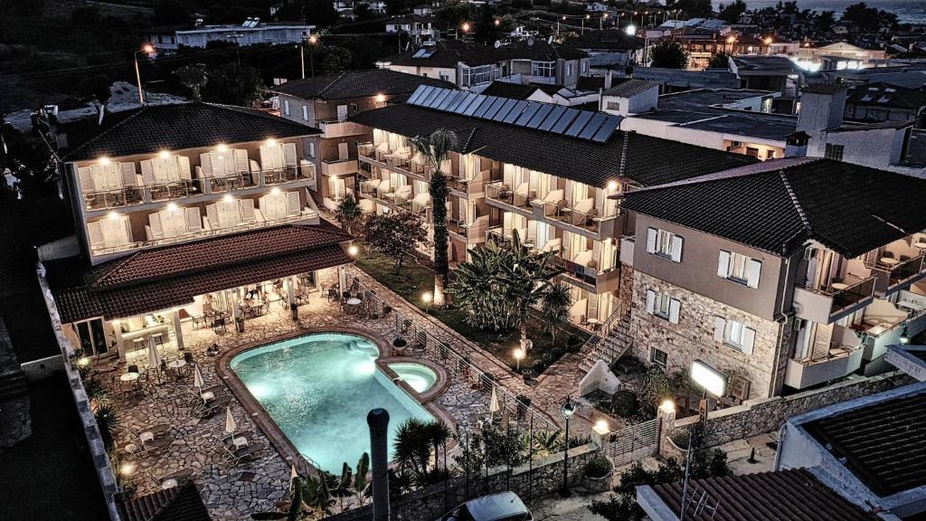 Sarantis Hotel