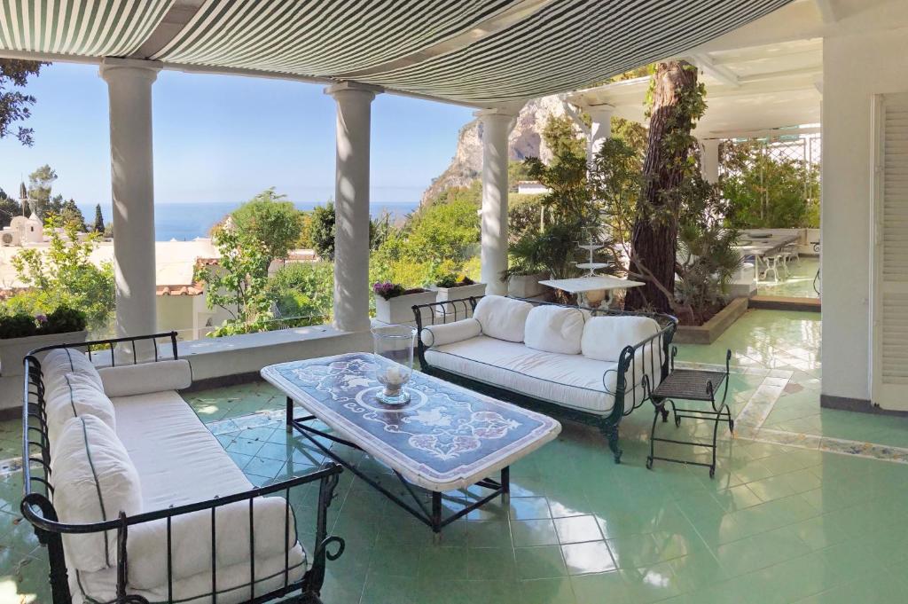 Villa Prestige '50 - 1