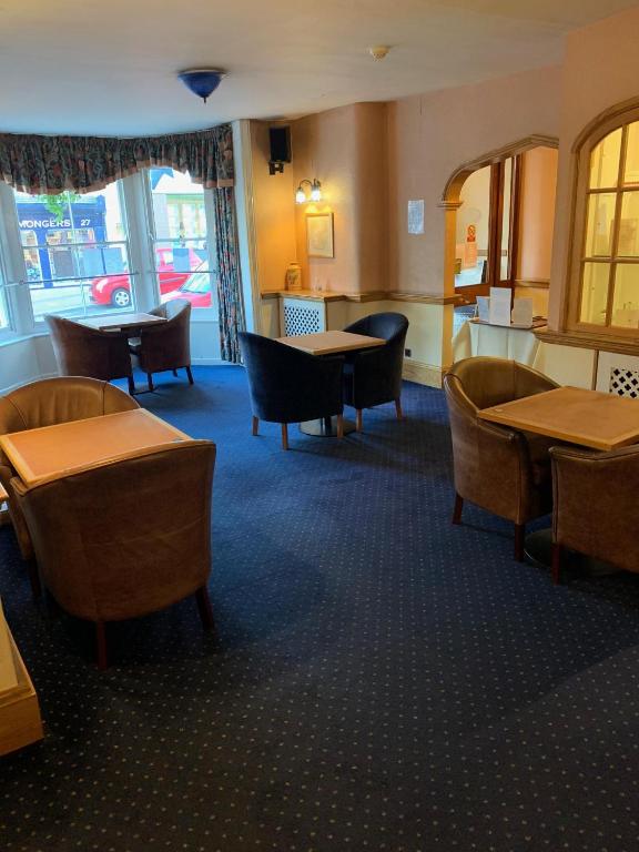 Yelf's Hotel