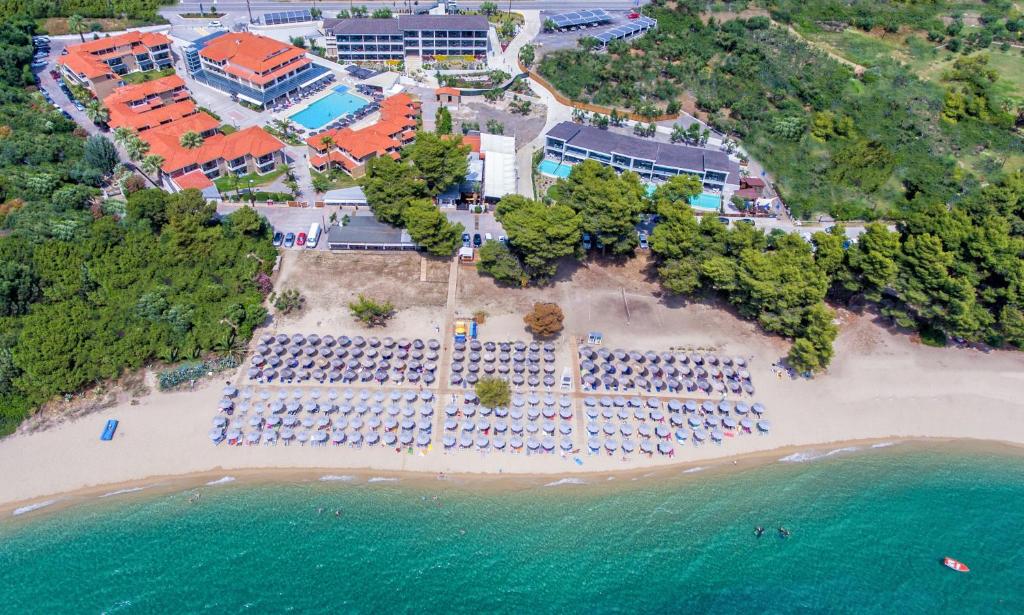 Lagomandra Beach Hotel — Hotel in Chalkidiki