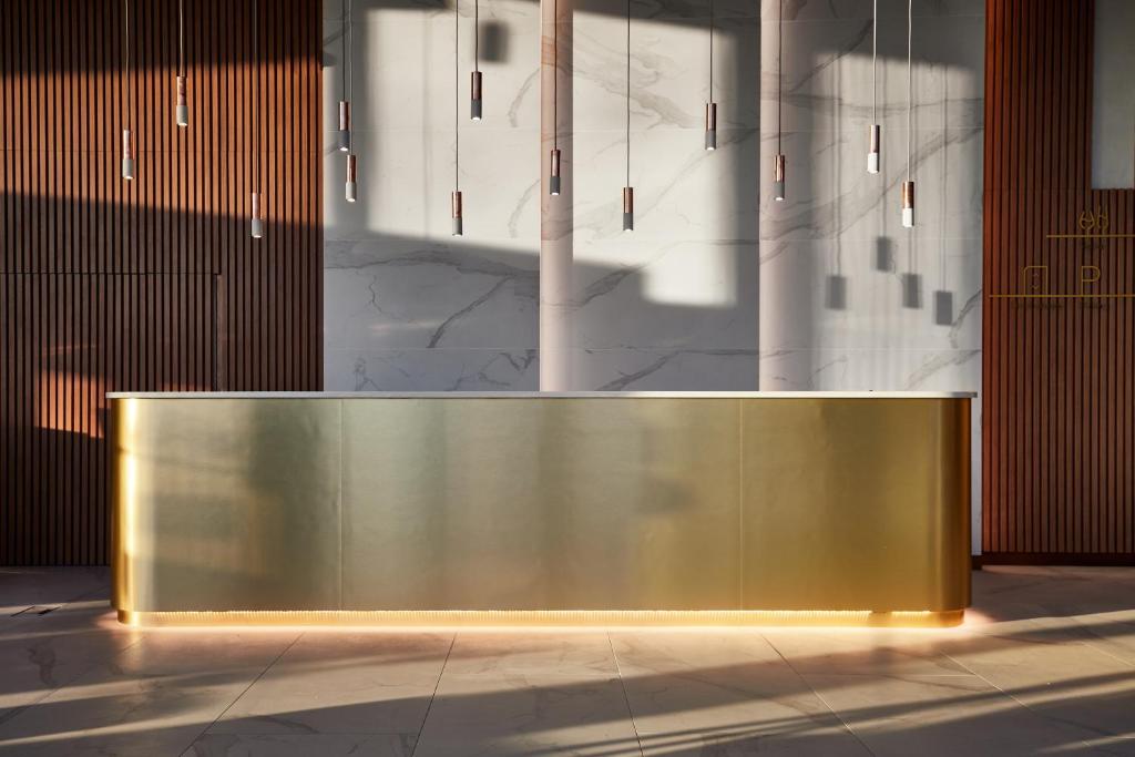 フロント・ロビー