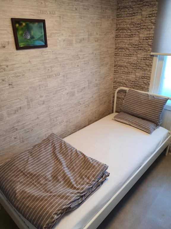 Blue Door Hostel Guesthouse photo