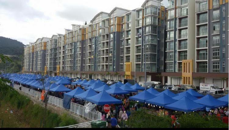 Golden Hill Double Storey Homestay at Night Market photo