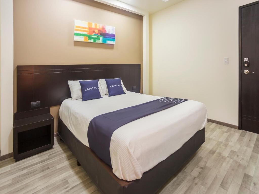 Smart Hotel Cintermex — Hotel in Monterrey