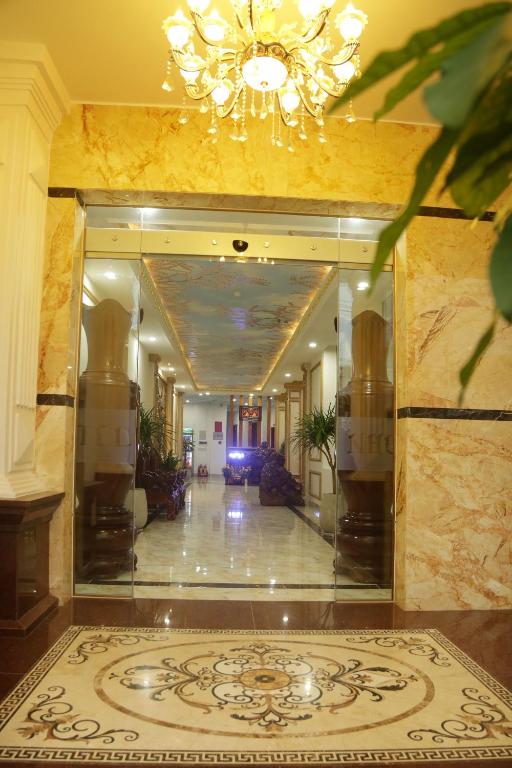 Hotel Nhu y Bien Hoa photo